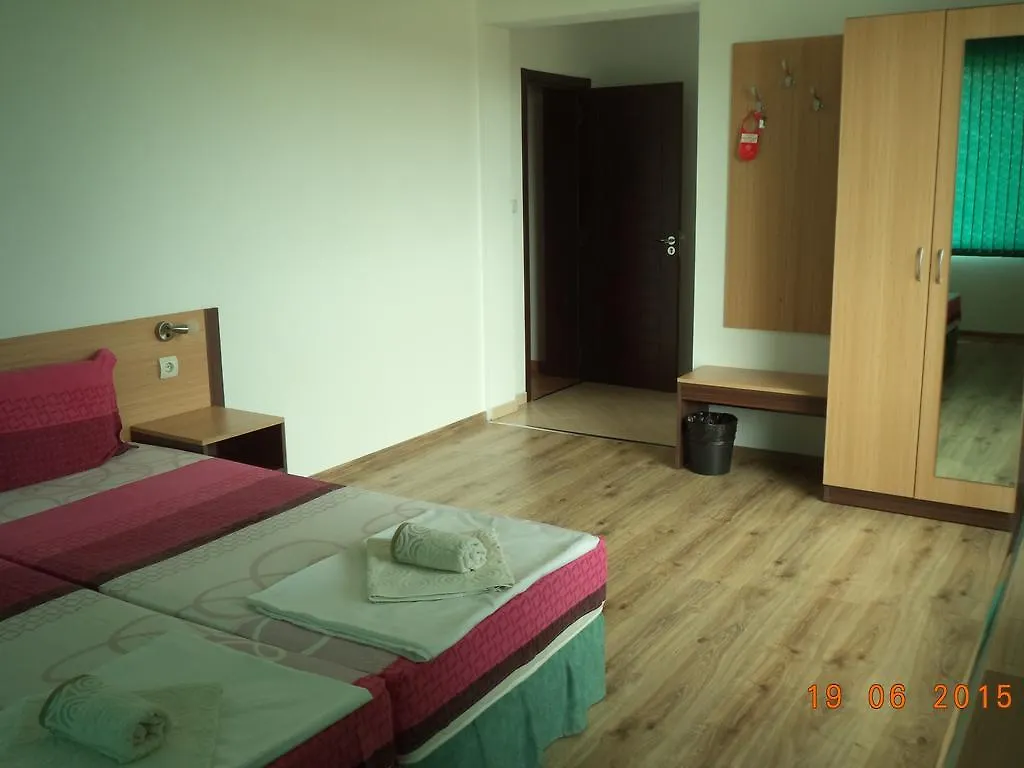 Sveti Georgi Guest House Sozopol 2*,