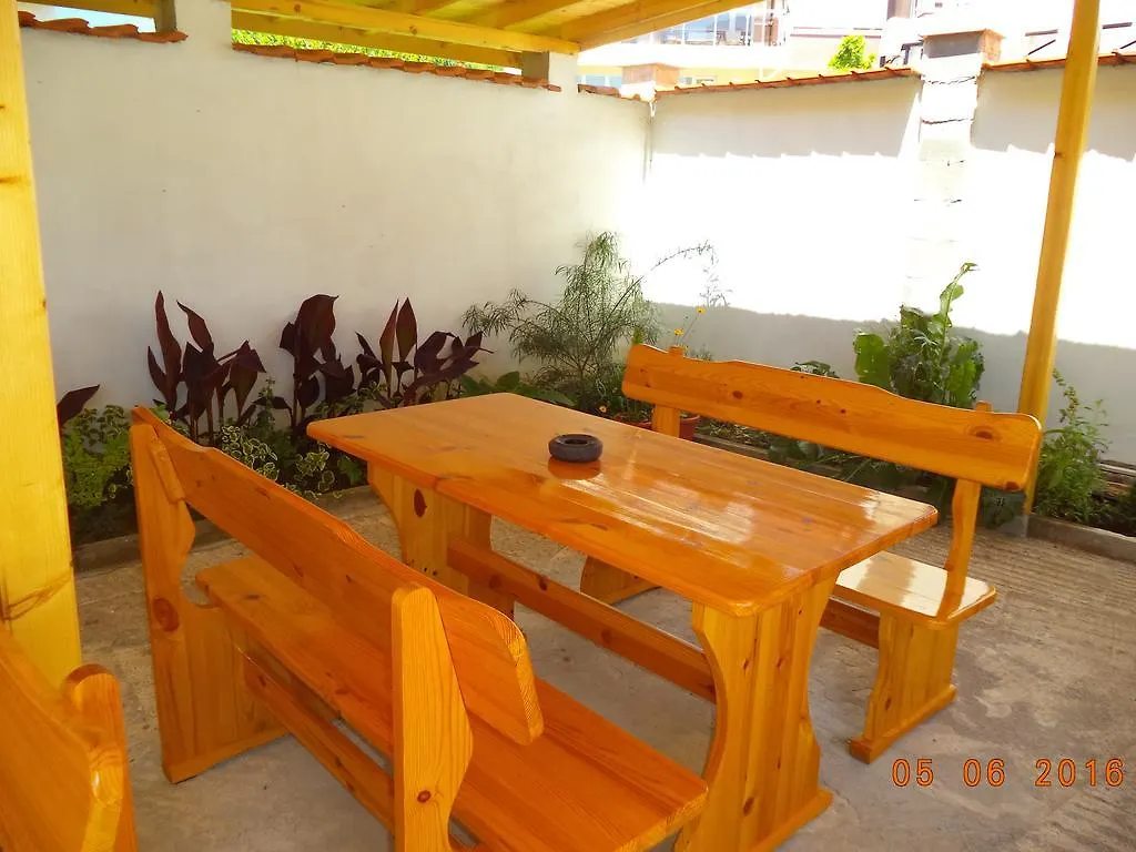 Sveti Georgi Guest House Sozopol