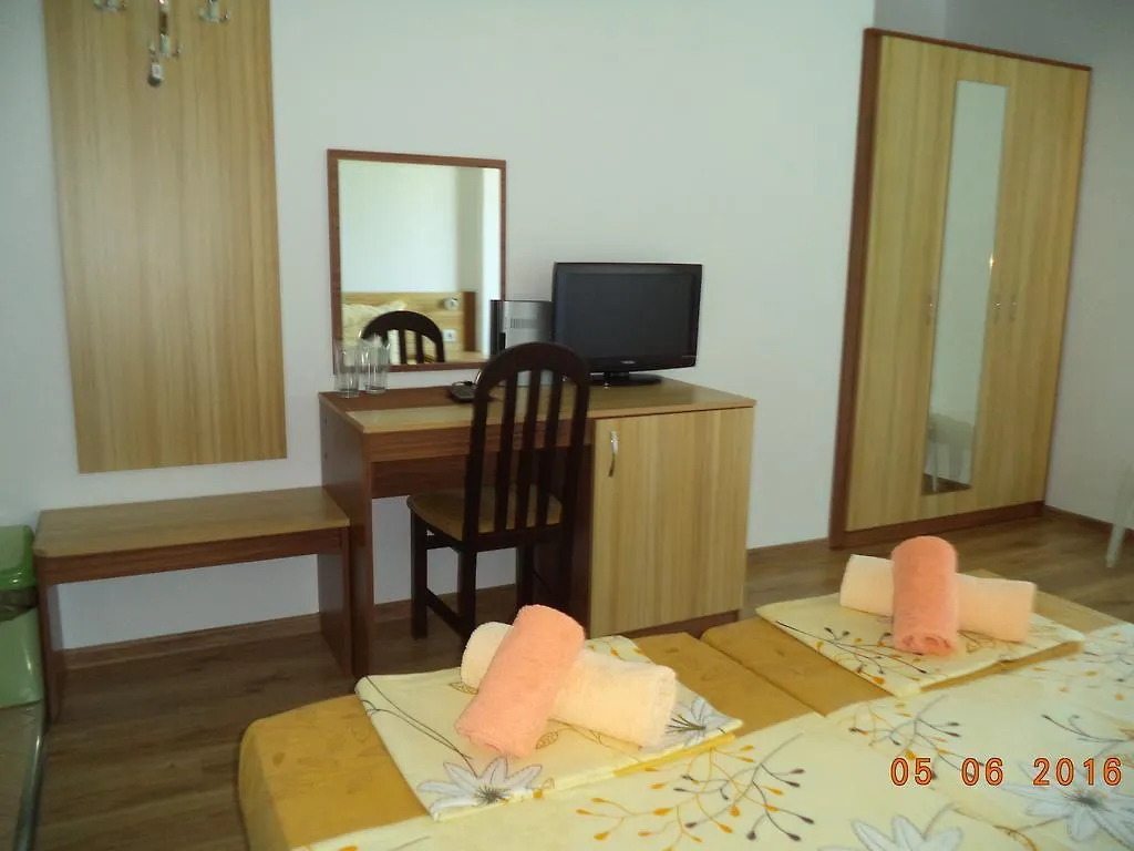 Sveti Georgi Guest House Sozopol 2*,
